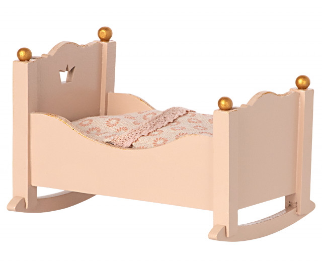 Maileg vagga med bäddset