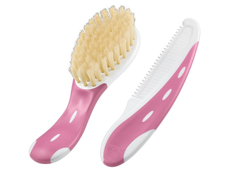 Nuk kam och borste rosa