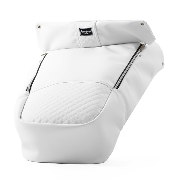 Emmaljunga 2023 fotsack De Luxe polar white leatherette