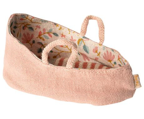 Maileg carry cot my misty rose