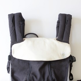 Lillebaby complete organic front bib