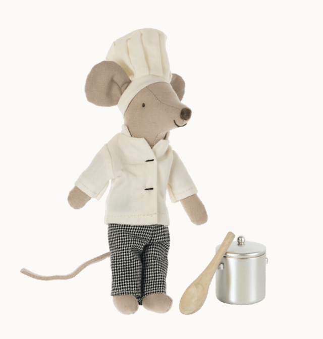 Maileg chef mouse with soup pot and spoon